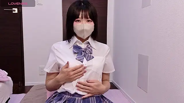 Snapshot of HONO__0_0__ chatting on 5, 4, 2026 HONO 0 0 online show from 5, 4, 2026