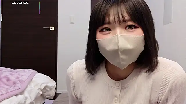 Snapshot of HONO__0_0__ chatting on 7, 4, 2026 HONO 0 0 online show from 7, 4, 2026