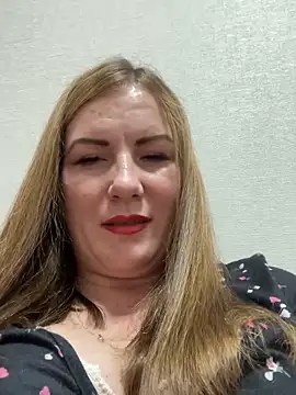 Snapshot of Susan_Wright chatting on 6, 6, 2026 Susan Wright online show from 6, 6, 2026
