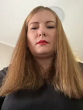 Snapshot of Susan_Wright chatting on 24, 6, 2026 Susan Wright online show from 24, 6, 2026
