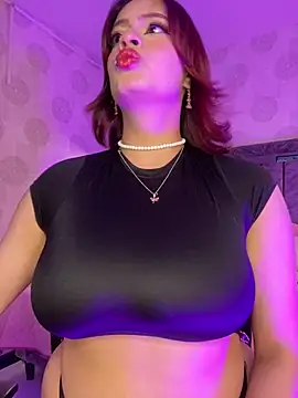 Snapshot of steffmontespink18 chatting on 11, 5, 2026 steffmontespink18 online show from 11, 5, 2026