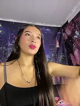 Snapshot of Itze_Mua chatting on 24, 3, 2026 Itze Mua online show from 24, 3, 2026