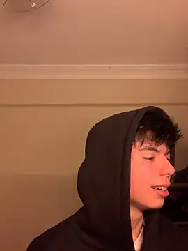 Beratylmamss online show from 21, 3, 2026