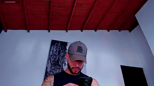 Snapshot of Santos_ramirez1 chatting on 31, 3, 2026 Santos ramirez1 online show from 31, 3, 2026