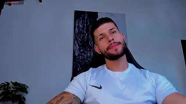Snapshot of Santos_ramirez1 chatting on 12, 6, 2026 Santos ramirez1 online show from 12, 6, 2026