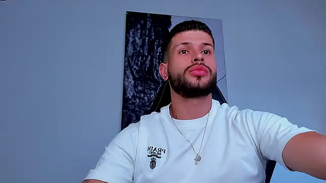 Snapshot of Santos_ramirez1 chatting on 2, 7, 2026 Santos ramirez1 online show from 2, 7, 2026