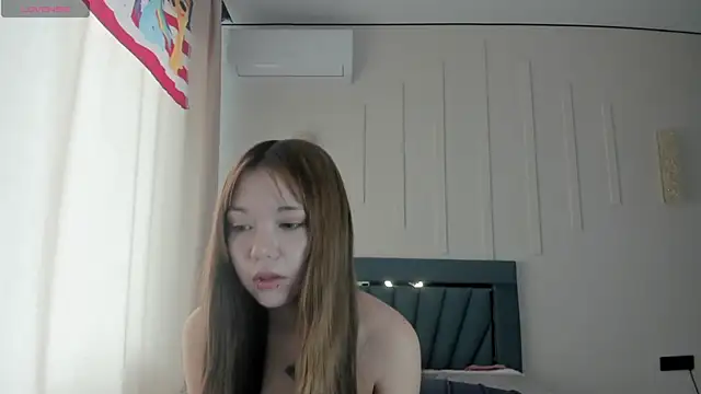 Snapshot of kok0mi chatting on 2, 5, 2026 kok0mi online show from 2, 5, 2026