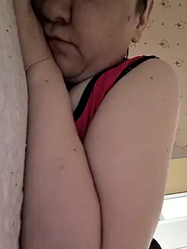 Snapshot of _Yourpussy_ chatting on 5, 5, 2026 Yourpussy online show from 5, 5, 2026