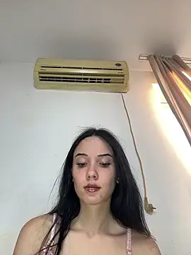 Snapshot of icedrosemarye chatting on 16, 6, 2026 icedrosemarye online show from 16, 6, 2026