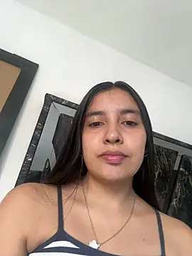 HaileyBiieber online show from 4, 4, 2026