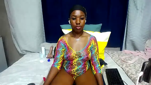 Snapshot of Candylips22 chatting on 19, 5, 2026 Candylips22 online show from 19, 5, 2026