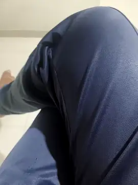 B S0051 online show from 24, 4, 2026