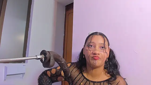 Snapshot of veronica_bigass chatting on 7, 6, 2026 veronica bigass online show from 7, 6, 2026
