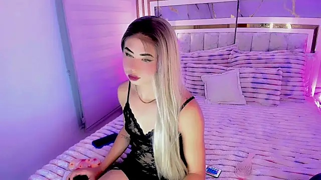 Snapshot of Emmabakers chatting on 30, 5, 2026 Emmabakers online show from 30, 5, 2026