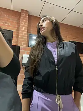 Snapshot of Amber_rosse_outdoors chatting on 8, 4, 2026 Amber rosse outdoors online show from 8, 4, 2026