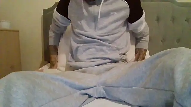 Snapshot of feetlovrr94 chatting on 11, 4, 2026 feetlovrr94 online show from 11, 4, 2026