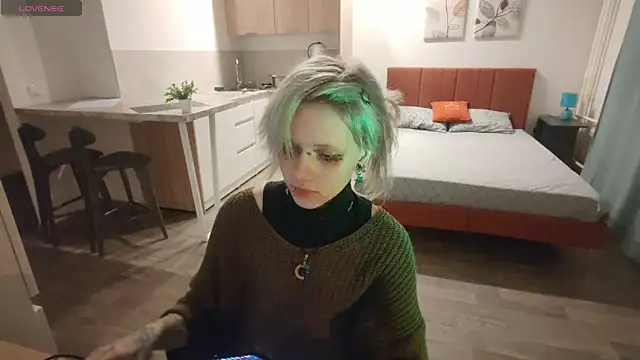 Snapshot of StijenaHunt chatting on 29, 3, 2026 StijenaHunt online show from 29, 3, 2026