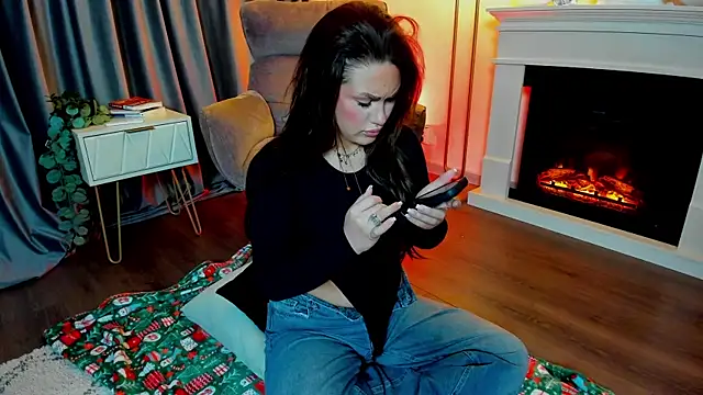 Snapshot of AvalonWest chatting on 5, 5, 2026 AvalonWest online show from 5, 5, 2026