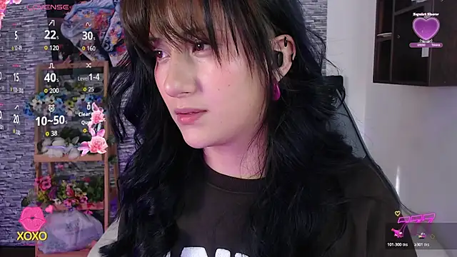 Snapshot of eyes_moonn chatting on 13, 7, 2026 eyes moonn online show from 13, 7, 2026