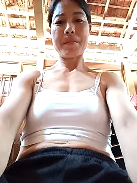 Snapshot of -Numin- chatting on 10, 4, 2026 -Numin- online show from 10, 4, 2026