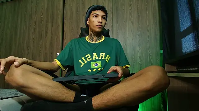 im Usuga online show from 1, 6, 2026