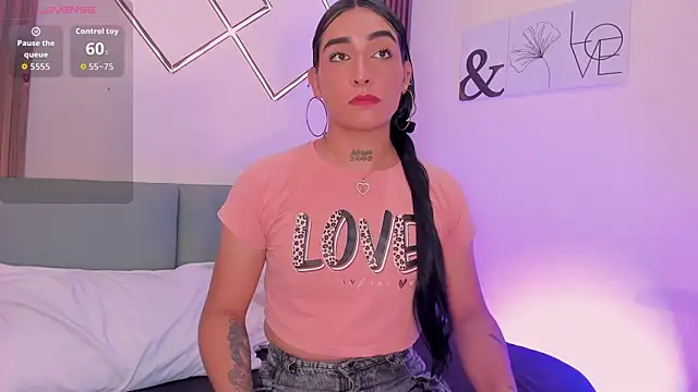 Snapshot of Skarlet_Ruiz_ chatting on 7, 4, 2026 Skarlet Ruiz online show from 7, 4, 2026