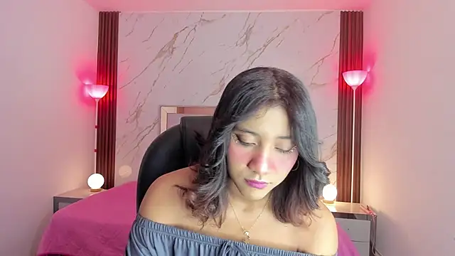 Snapshot of EsperanzaMora chatting on 14, 5, 2026 EsperanzaMora online show from 14, 5, 2026
