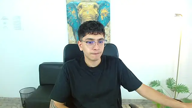 maax 18 online show from 24, 3, 2026