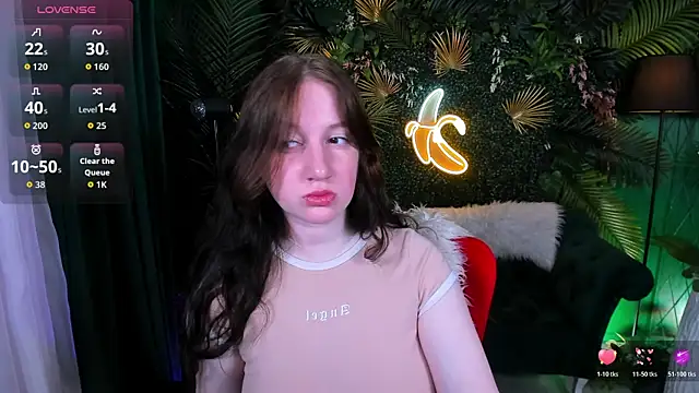 Snapshot of Elisabeth_Binder chatting on 19, 4, 2026 Elisabeth Binder online show from 19, 4, 2026