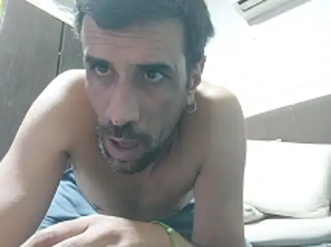 Snapshot of VladTepeslll chatting on 4, 4, 2026 VladTepeslll online show from 4, 4, 2026