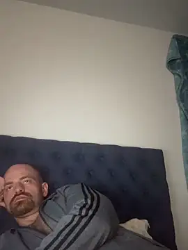 whitelioncody online show from 19, 4, 2026