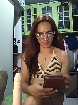 Snapshot of HornyKerujieTrans chatting on 15, 7, 2026 HornyKerujieTrans online show from 15, 7, 2026