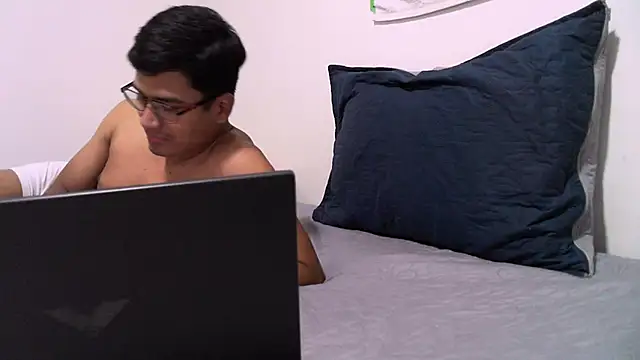 ThiagoVega  online show from 16, 5, 2026