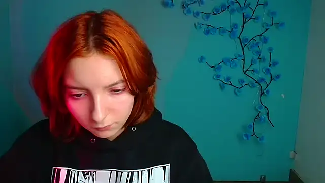 Snapshot of Butterfly_Milly chatting on 2, 4, 2026 Butterfly Milly online show from 2, 4, 2026