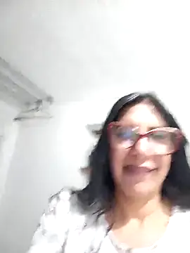 SamanthaRosse01  online show from 17, 4, 2026