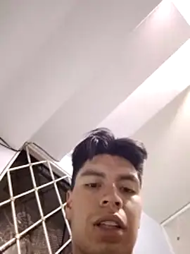 patricio025 online show from 2, 4, 2026