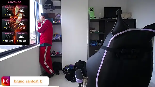 Snapshot of Bruno_santos1 chatting on 15, 4, 2026 Bruno santos1 online show from 15, 4, 2026