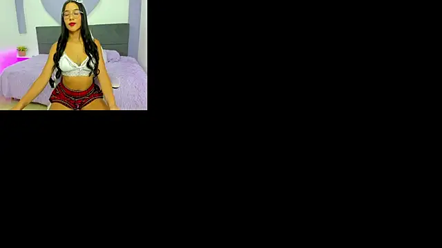 Snapshot of princess_skinny_ chatting on 12, 7, 2026 princess skinny online show from 12, 7, 2026
