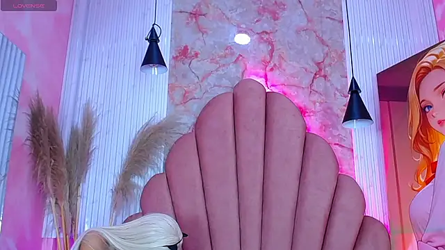 Chloe Harrington online show from 8, 5, 2026