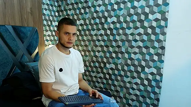 Snapshot of Joaho_Fernandez chatting on 25, 5, 2026 Joaho Fernandez online show from 25, 5, 2026