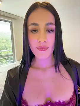 Snapshot of SerenaFox_ chatting on 2, 5, 2026 SerenaFox online show from 2, 5, 2026