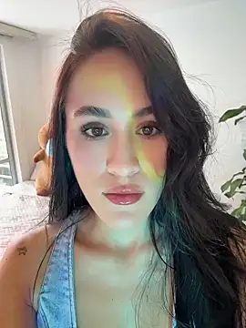 Snapshot of SerenaFox_ chatting on 10, 5, 2026 SerenaFox online show from 10, 5, 2026