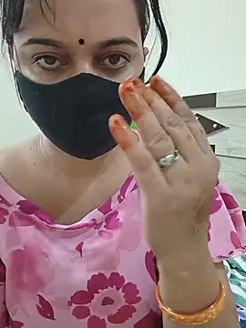 HeartlessGirl online show from 21, 6, 2026
