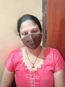 Snapshot of Latha_lovely chatting on 4, 4, 2026 Latha lovely online show from 4, 4, 2026