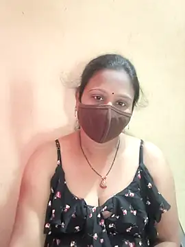 Snapshot of Latha_lovely chatting on 5, 4, 2026 Latha lovely online show from 5, 4, 2026