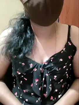 Snapshot of Latha_lovely chatting on 24, 4, 2026 Latha lovely online show from 24, 4, 2026