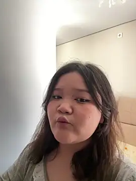 Lilit Akato online show from 1, 4, 2026