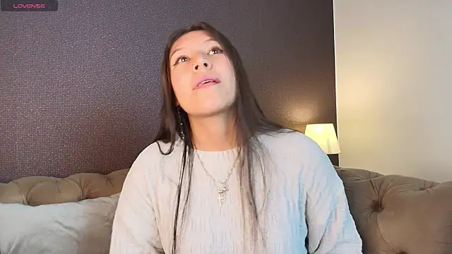 Snapshot of mily__gv chatting on 13, 4, 2026 mily gv online show from 13, 4, 2026