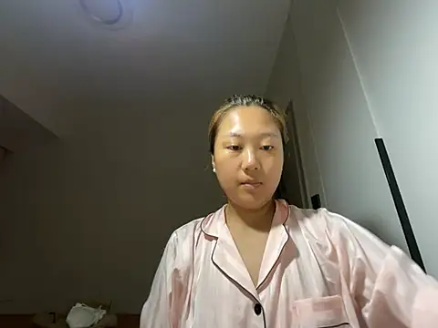 tutu512 online show from 20, 6, 2026