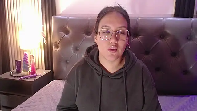 Lana sweett2 online show from 12, 6, 2026